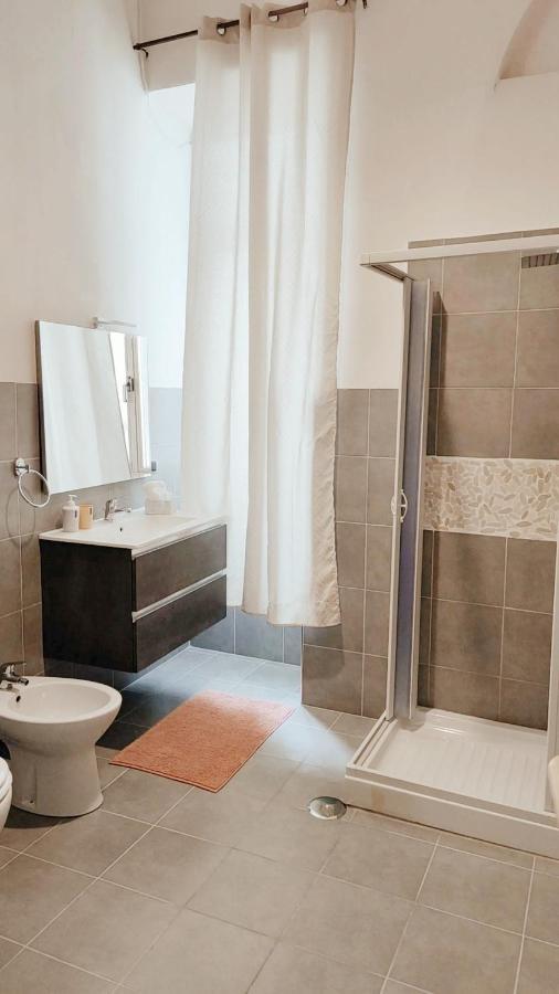 Bed and Breakfast Domus Luigi Leone II Neapel Exterior foto