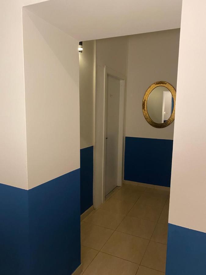 Bed and Breakfast Domus Luigi Leone II Neapel Exterior foto